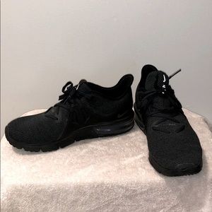 Women’s Nike Air Maxes